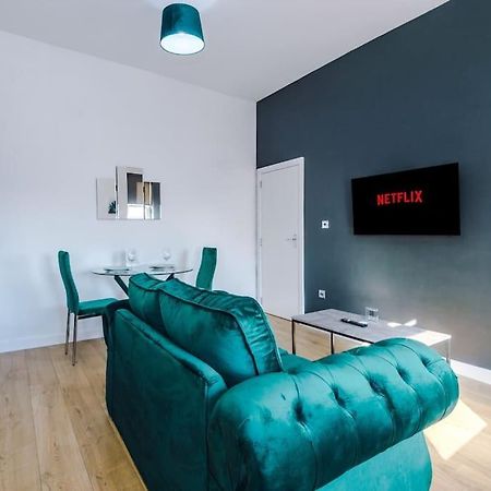 Stylish Apartment Located In The City Centre Of ليفربول المظهر الخارجي الصورة