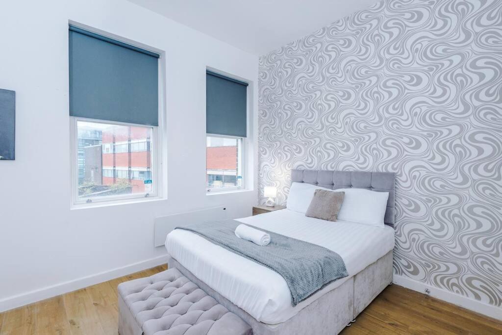 Stylish Apartment Located In The City Centre Of ليفربول المظهر الخارجي الصورة