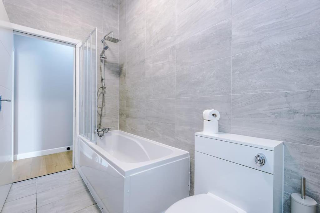 Stylish Apartment Located In The City Centre Of ليفربول المظهر الخارجي الصورة